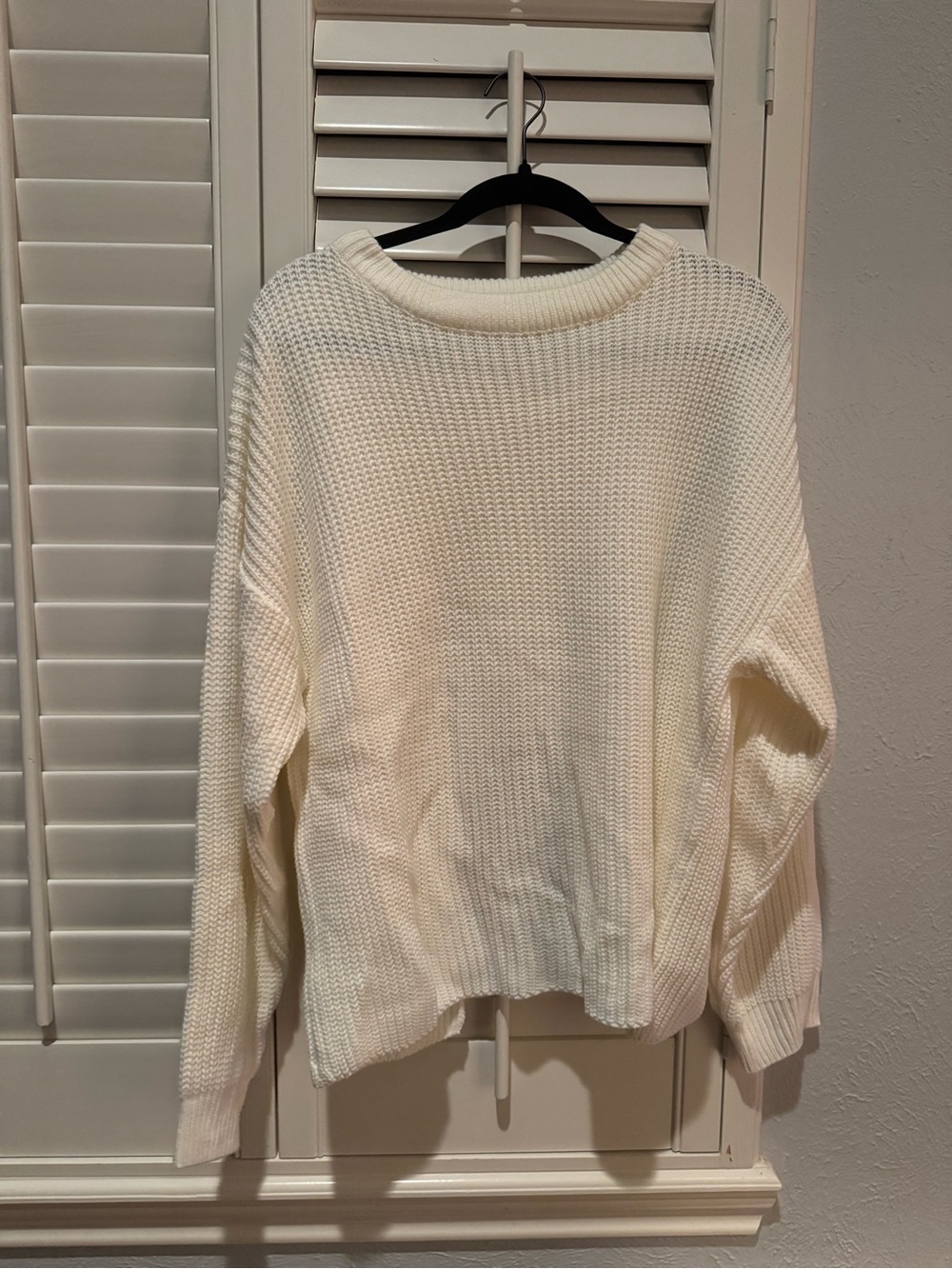 SHEIN Cream Knit Crewneck Sweater with Slit-Back Opening